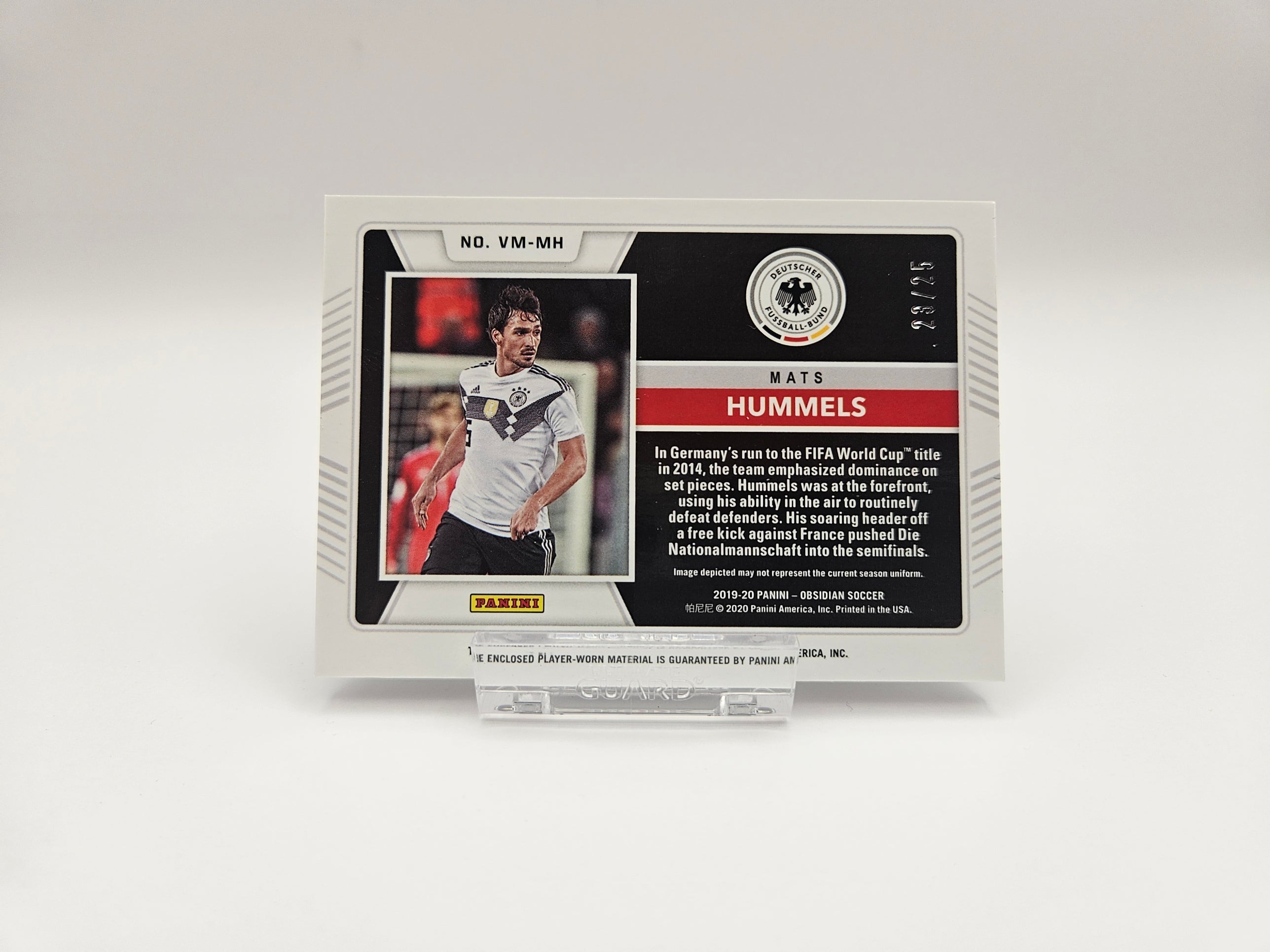 Mats Hummels (23/25) Volcanic Material - Germany - Panini Obsidian - SINGLE