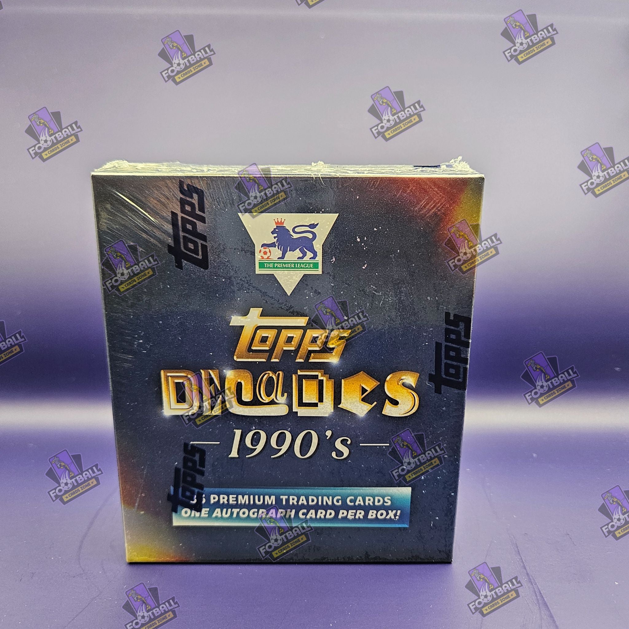 Topps Decades Premier League 90's Edition 2025 Hobby Box  – Karty piłkarskie